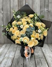 Букет цветов из:  Розы и Лизиантусы #REPLACE_PRED# Верхней Кугульте
