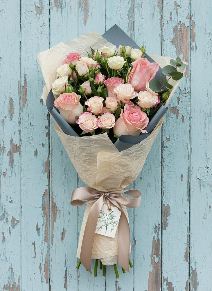 Букет цветов из: Розы в Верхней Кугульте