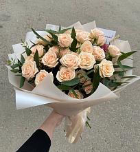 Букет Кремовые розы Латте в Верхней Кугульте