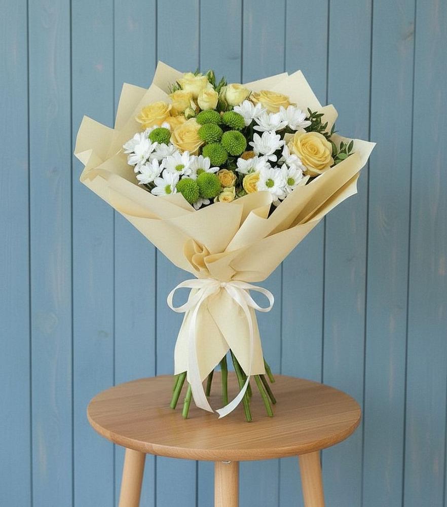 Букет цветов из: Хризантемы и Розы в Верхней Кугульте