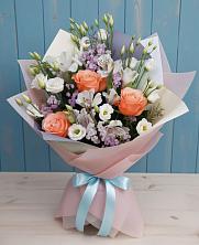 Букет цветов из:  Лизиантусы, Розы, Альстромерии и Гипсофила в Верхней Кугульте