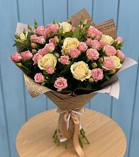 Букет цветов из:  Розы в Верхней Кугульте