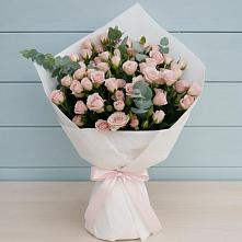 Букет цветов из:  Розы в Верхней Кугульте